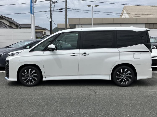 ヴォクシー2.0 S-Z