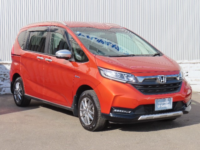 フリード1.5 ハイブリッド クロスター ホンダセンシング 4WD