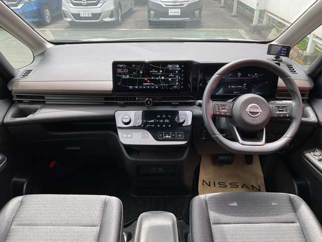 セレナ1.4 e-POWER ハイウェイスターV