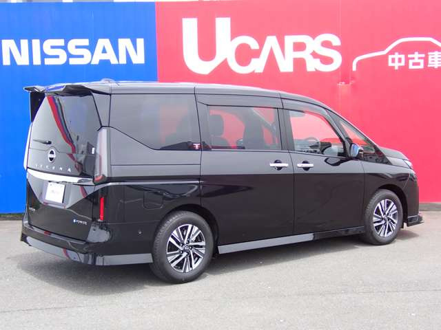 セレナ1.4 e-POWER ルキシオン