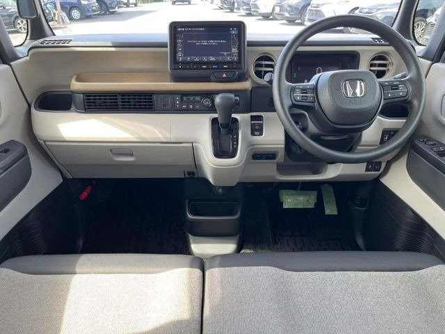 N-BOXベースグレード