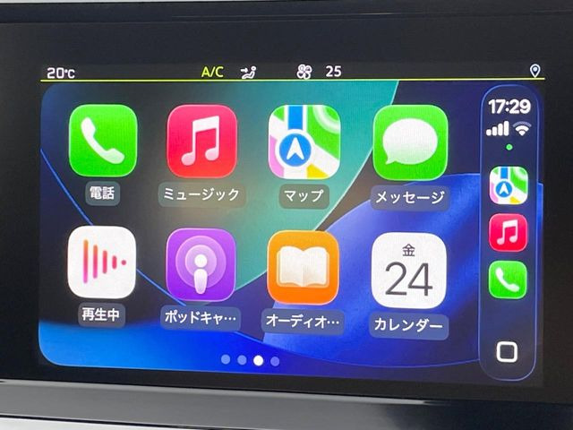 ��Apple Car Play:�X�}�z�Ƃ̗L���ڑ��ŁA�i�r�E�I�[�f�B�I�Đ��ȂǃX�}�z�̃A�v���@�\����ʂł��g����֗��@�\�ł�!
