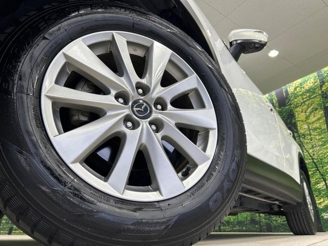 �y����17�C���`�A���~�z�C�[���z�O�ςɃ}�b�`���������A���~�z�C�[���𑕒����Ă���܂��B�e��ЊO�A���~�z�C�[����A�X�^�b�h���X�^�C�����戵�����Ă���܂��B���񂲑��k����������