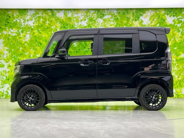 N-BOXカスタムL ターボ スタイルプラス ブラック 4WD