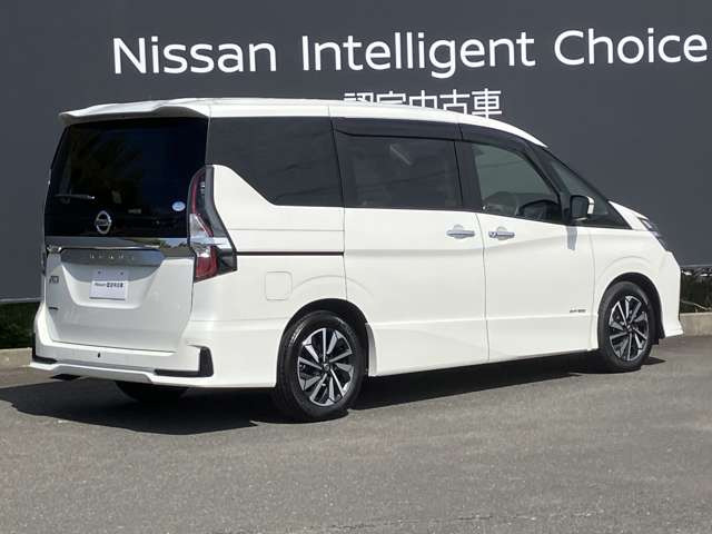 セレナ2.0 ハイウェイスターV