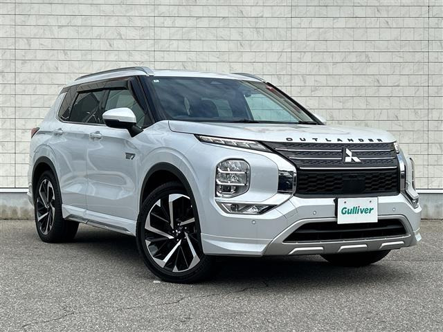 アウトランダーPHEV 2.4 P 4WD