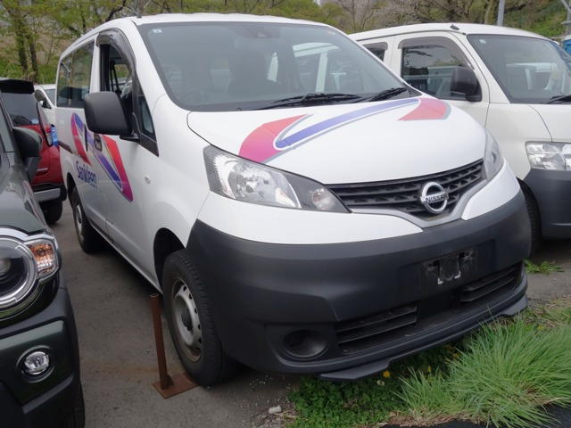 NV200バネットバン1.6 DX 4WD