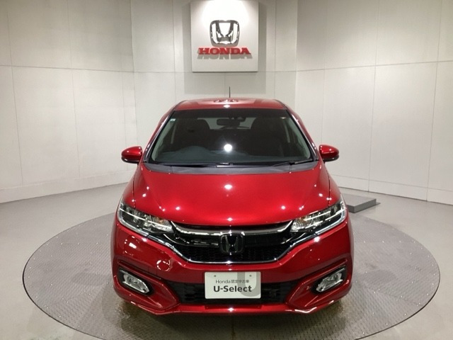 フィット1.5 ハイブリッド L ホンダセンシング 4WD