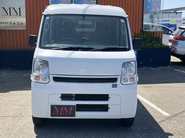 NV100クリッパーDX ハイルーフ 5AGS車 4WD