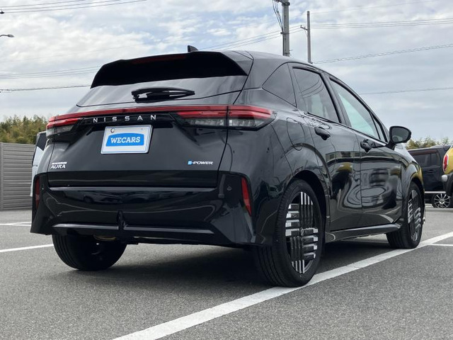 ノートオーラ1.2 G レザーエディション