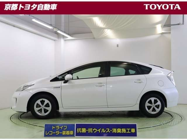 プリウス1.8 S