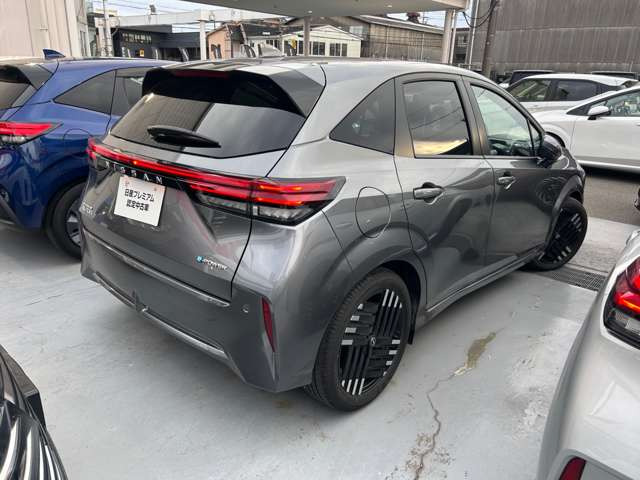 ノートオーラ1.2 G レザーエディション