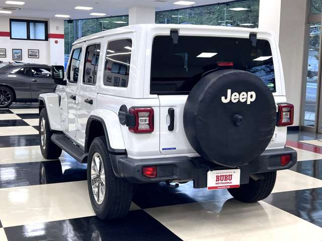 ラングラーアンリミテッド サハラ 4WD