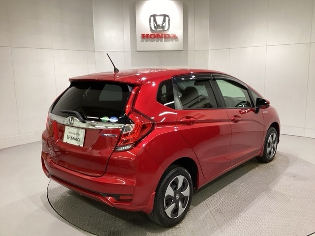 フィット1.5 ハイブリッド L ホンダセンシング 4WD