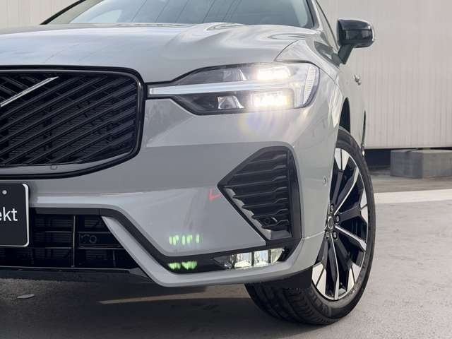 XC90ウルトラ T8 AWD プラグイン ハイブリッド 4WD