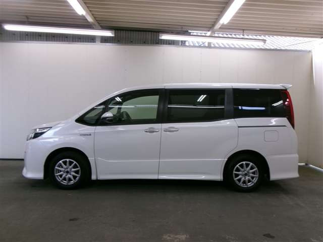 ノア1.8 ハイブリッド Si W×B