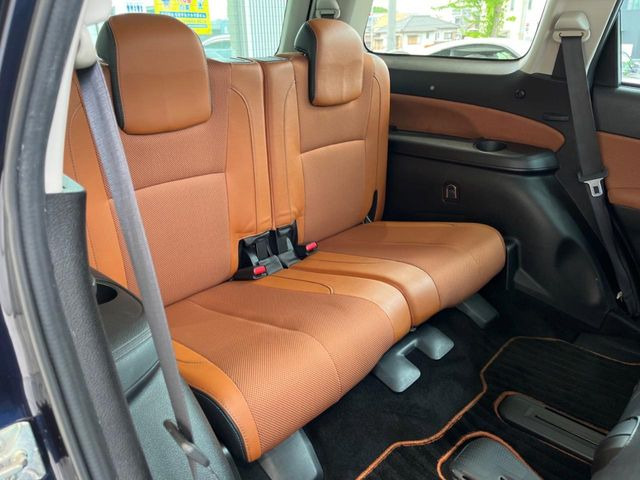 3��ڃV�[�g�͂�������ԗǍD����l�ł��������ƍ����Ē����܂��̂ŁA��l���ł̂��o���������N���N�ł��􂲉Ƒ��ŁA�C�̒m�ꂽ���ԂŁA�h���C�u�ɍs���̂��y���݂ł��ˁ�