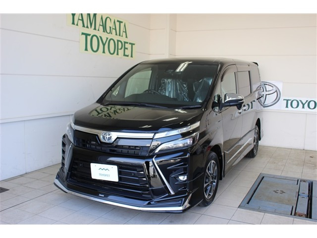 ヴォクシー2.0 ZS 煌III 4WD