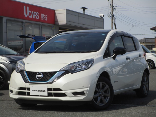 ノート1.2 e-POWER X FOUR ブラックアロー 4WD