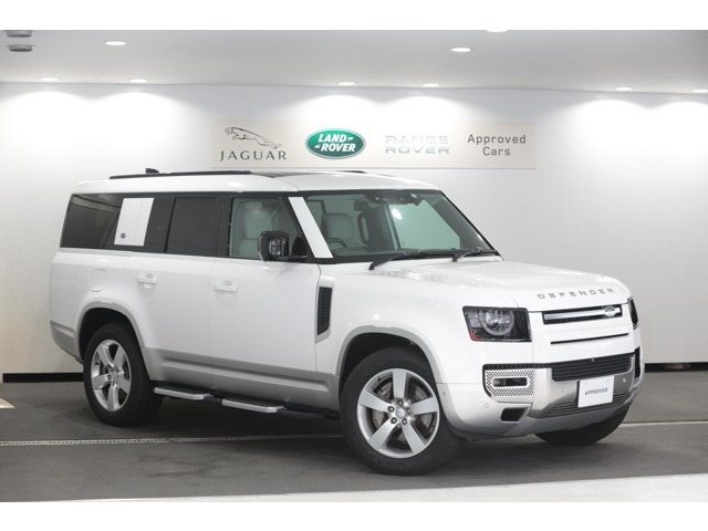 ディフェンダー130 ファースト エディション 3.0L D300 ディーゼル 4WD