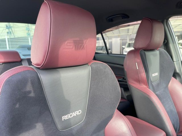 �yRECARO���o�P�b�g�V�[�g�z�l�ԍH�w�Ɋ�Â����ʈ����z�ɂ���č��ւ̕��S�Ⓑ���ԉ^�]���̔�J�������y������ڂŃ��J���Ƃ킩��X�|�[�e�B�ȃ��b�N�X�������ł��B
