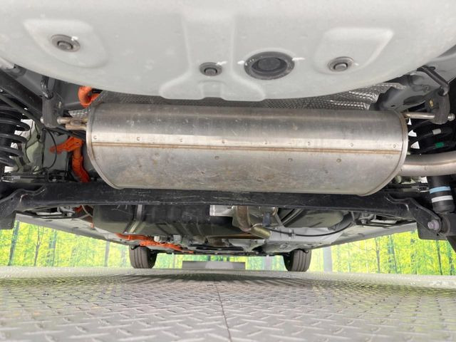 下回りがきれいなうちに、防錆加工の施工がオススメ。降雪地域はもちろん、沿岸部にお住いの方や、趣味でマリン・ウィンタースポーツをされる方にご好評いただいております。