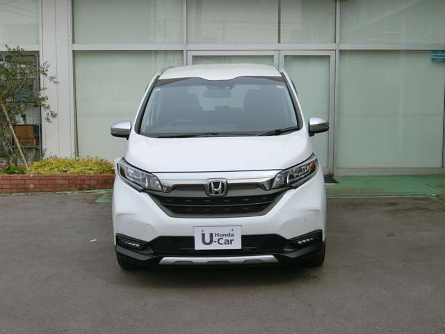 フリード+1.5 ハイブリッド クロスター ホンダセンシング 4WD