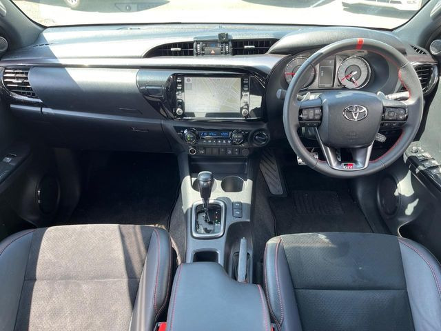 ハイラックス2.4 Z GRスポーツ ディーゼル 4WD