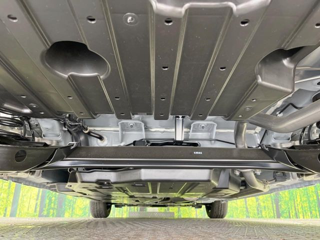 下回りがきれいなうちに、防錆加工の施工がオススメ。降雪地域はもちろん、沿岸部にお住いの方や、趣味でマリン・ウィンタースポーツをされる方にご好評いただいております。