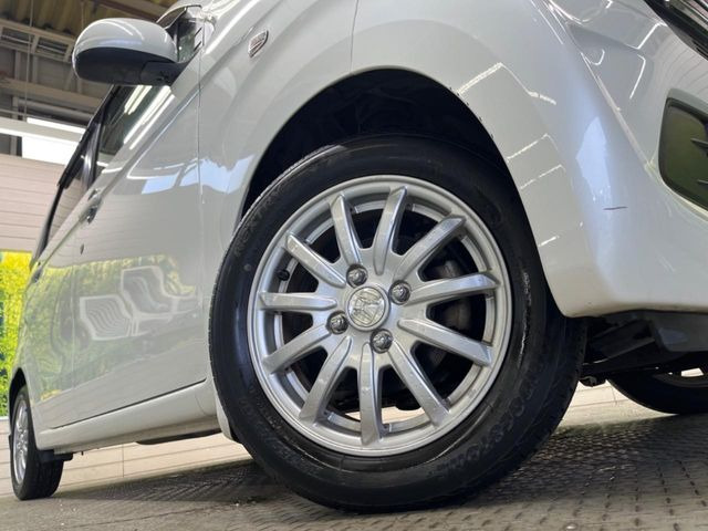 �y����14�C���`�A���~�z�C�[���z�O�ςɃ}�b�`���������A���~�z�C�[���𑕒����Ă���܂��B�e��ЊO�A���~�z�C�[����A�X�^�b�h���X�^�C�����戵�����Ă���܂��B���񂲑��k����������