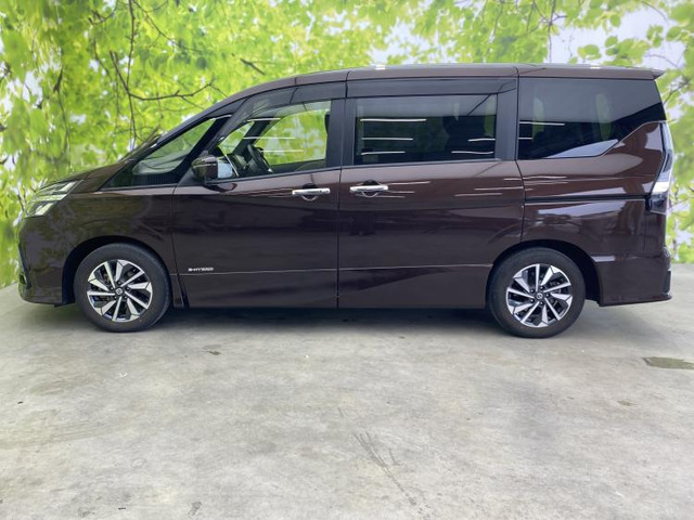 セレナ2.0 ハイウェイスターV