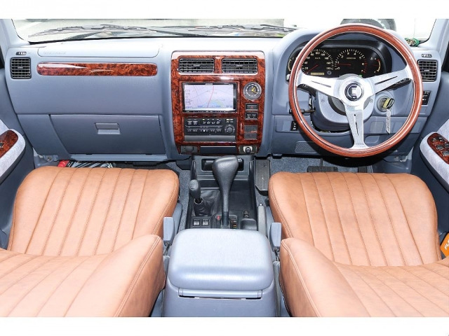 ランドクルーザープラド2.7 TX リミテッド 4WD