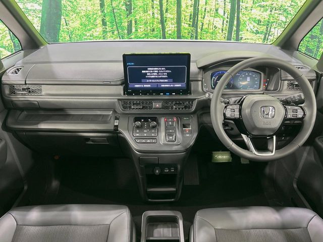 ステップワゴン2.0 e:HEV スパーダ