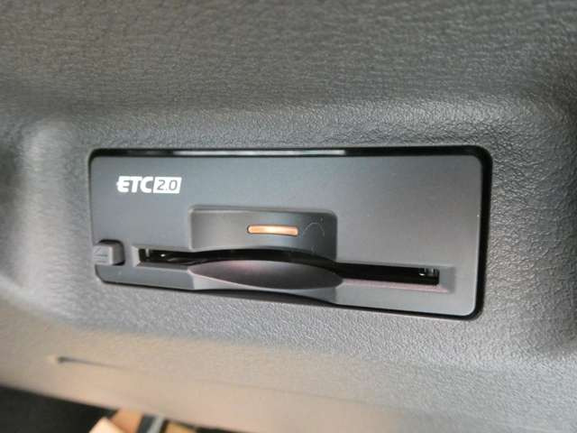 今では当たり前のETC♪最新2.0搭載☆高速道路も楽々通過!!
