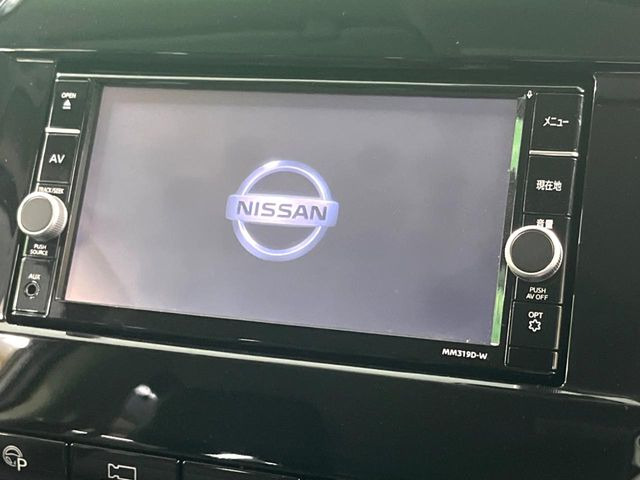 セレナ1.2 e-POWER ハイウェイスターV