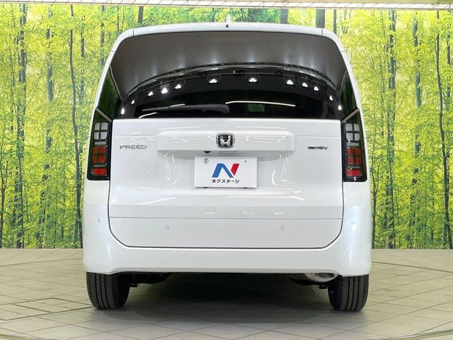 安心の最長10年・走行無制限保証(有償)をご用意。保証内容も充実はもちろん、無料点検&オイル交換や、年中無休の全国・24時間ロードサービスも付帯されておりますのでご安心下さい。