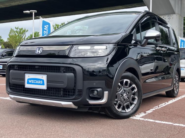 フリード1.5 ハイブリッド クロスター