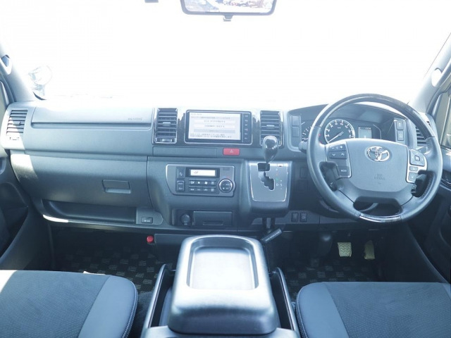 ハイエースバン2.8 スーパーGL ダークプライムII ロング ディーゼル 4WD