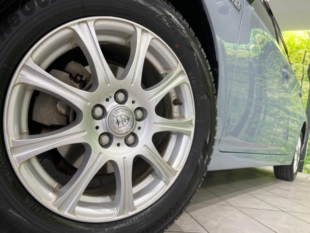 �y15�C���`�A���~�z�C�[���z�O�ςɃ}�b�`�����A���~�z�C�[���𑕒����Ă���܂��B�e��A���~�z�C�[����A�X�^�b�h���X�^�C�����戵�����Ă���܂��B���񂲑��k����������