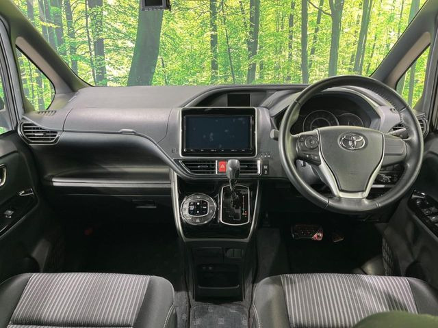 ヴォクシー2.0 ZS 煌II
