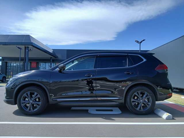 エクストレイル2.0 20Xi Vセレクション 4WD