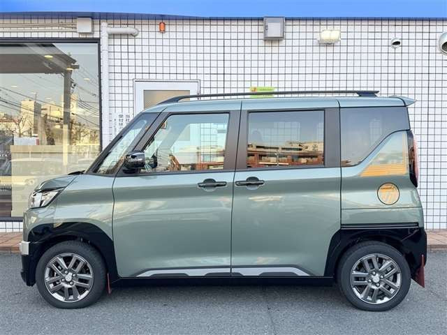 デリカミニT プレミアム 4WD