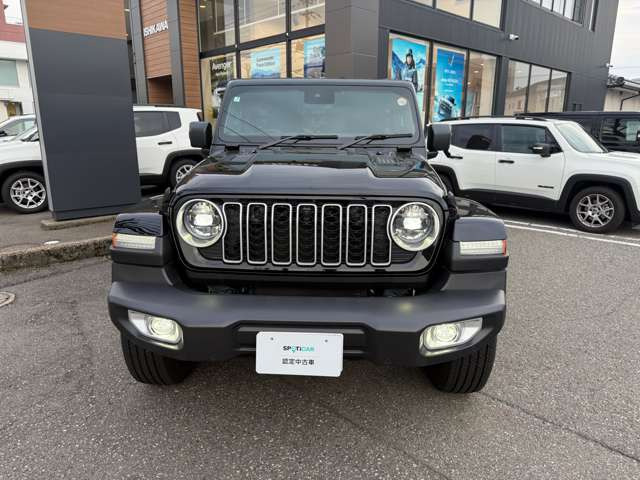 ラングラーアンリミテッド サハラ 4WD