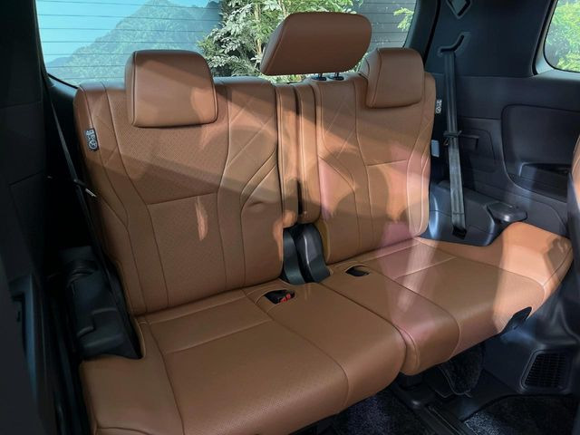 3��ڃV�[�g�͂�������ԗǍD����l�ł��������ƍ����Ē����܂��̂ŁA��l���ł̂��o���������N���N�ł��􂲉Ƒ��ŁA�C�̒m�ꂽ���ԂŁA�h���C�u�ɍs���̂��y���݂ł��ˁ�