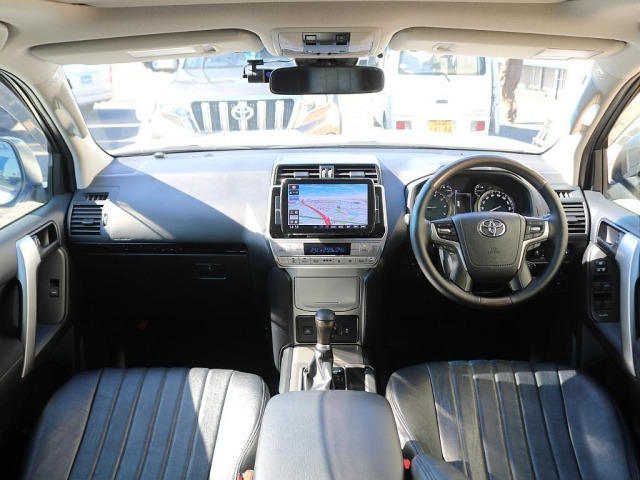 ランドクルーザープラド2.7 TX 4WD