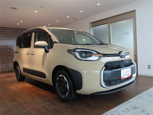 シエンタハイブリッド 1.5 Z E-Four 4WD