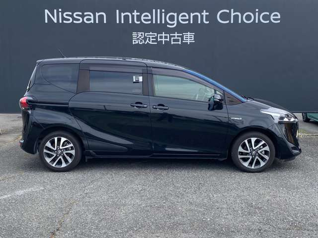 シエンタハイブリッド 1.5 G クエロ