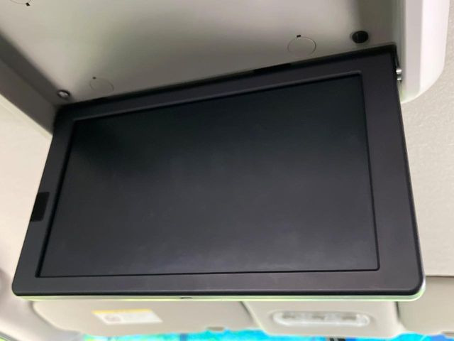 セレナ2.0 ハイウェイスター Vセレクション+Safety II S-HYBRID