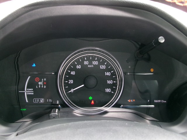 ヴェゼル1.5 ハイブリッド Z ホンダセンシング 4WD