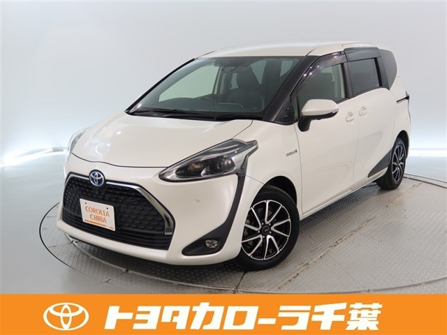 シエンタハイブリッド 1.5 G クエロ